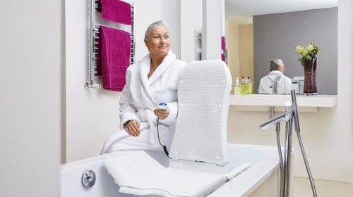 Badewannenlift aquatec kogia - badewannenlift,