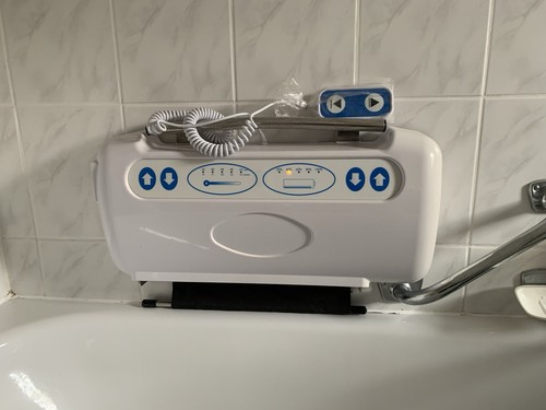 Badewannenlift